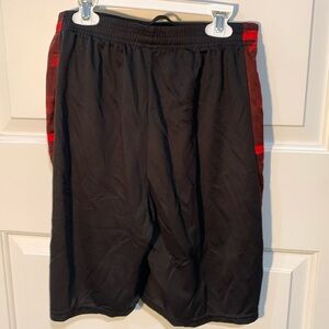 Medium Youth 32-34 athletic shorts, mesh, red and black color
